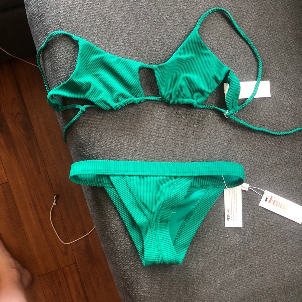 Frankie’s bikini
